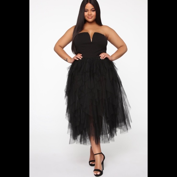 NWT-SEXY TULLE  MAXI - Picture 1 of 4